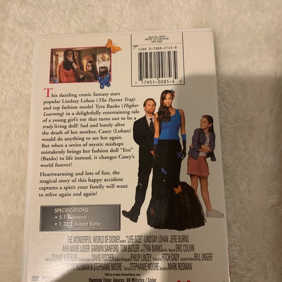 2 Lindsay Lohan Movies - Picture 6 of 6